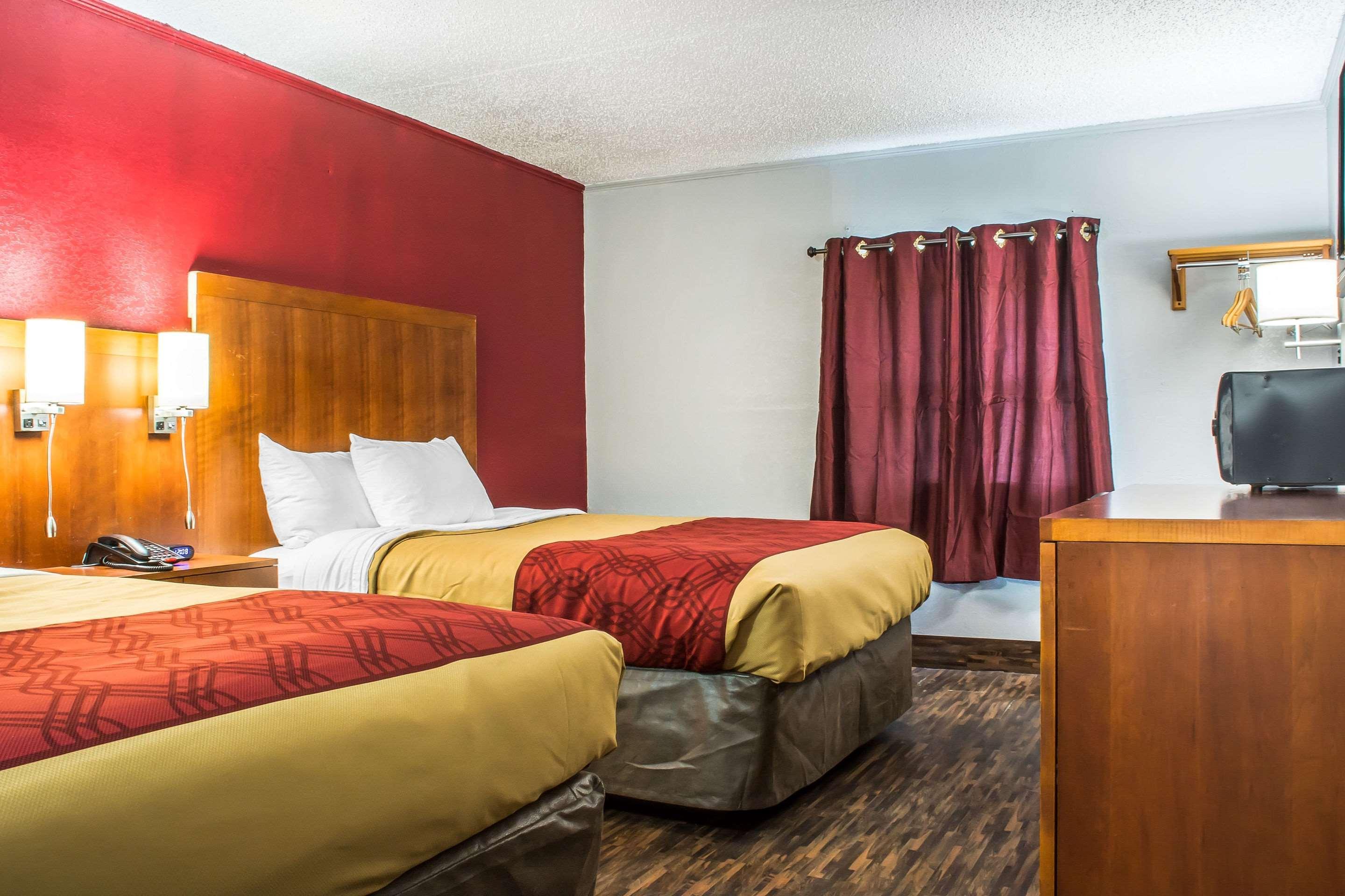Econo Lodge Brockport Extérieur photo