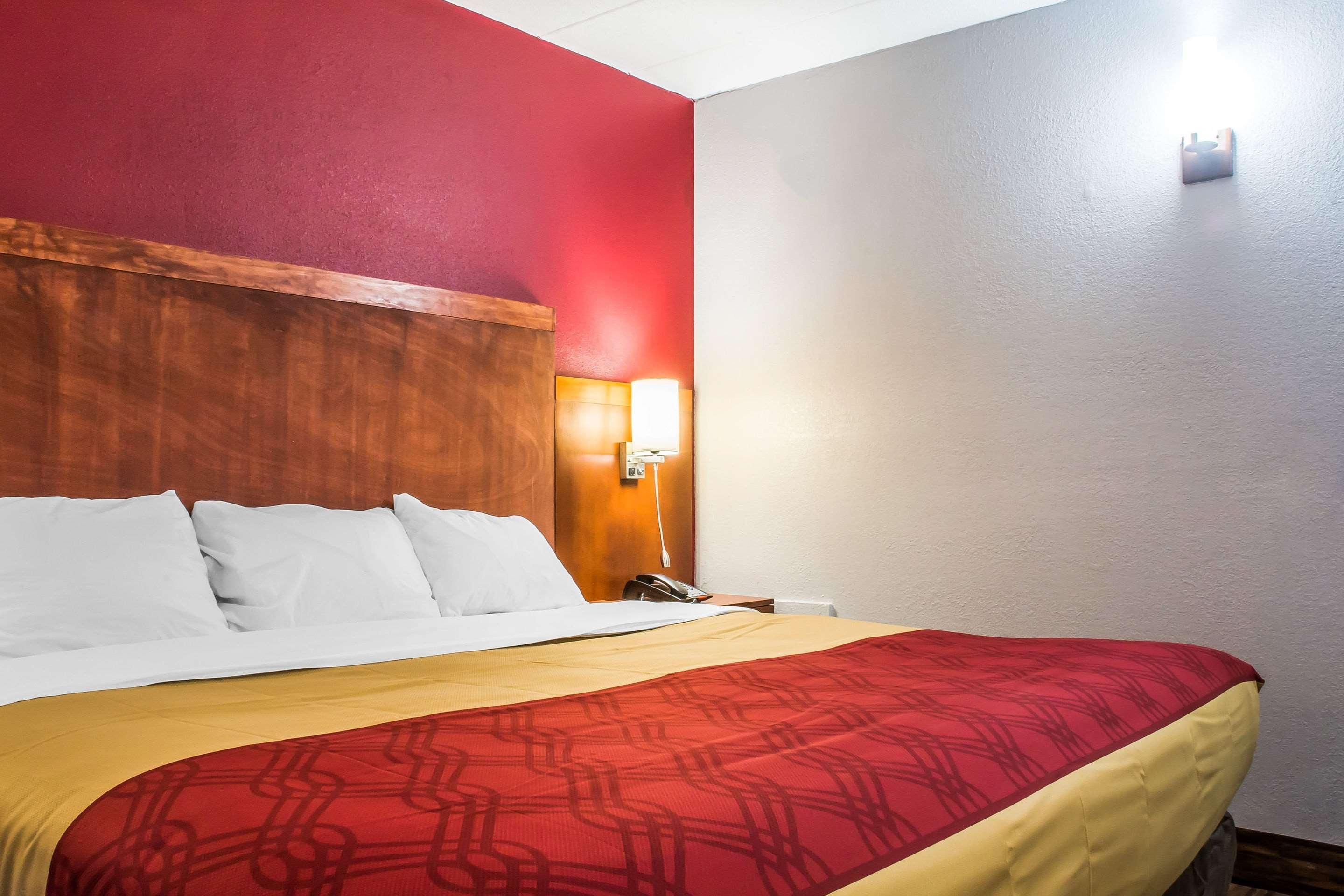 Econo Lodge Brockport Extérieur photo