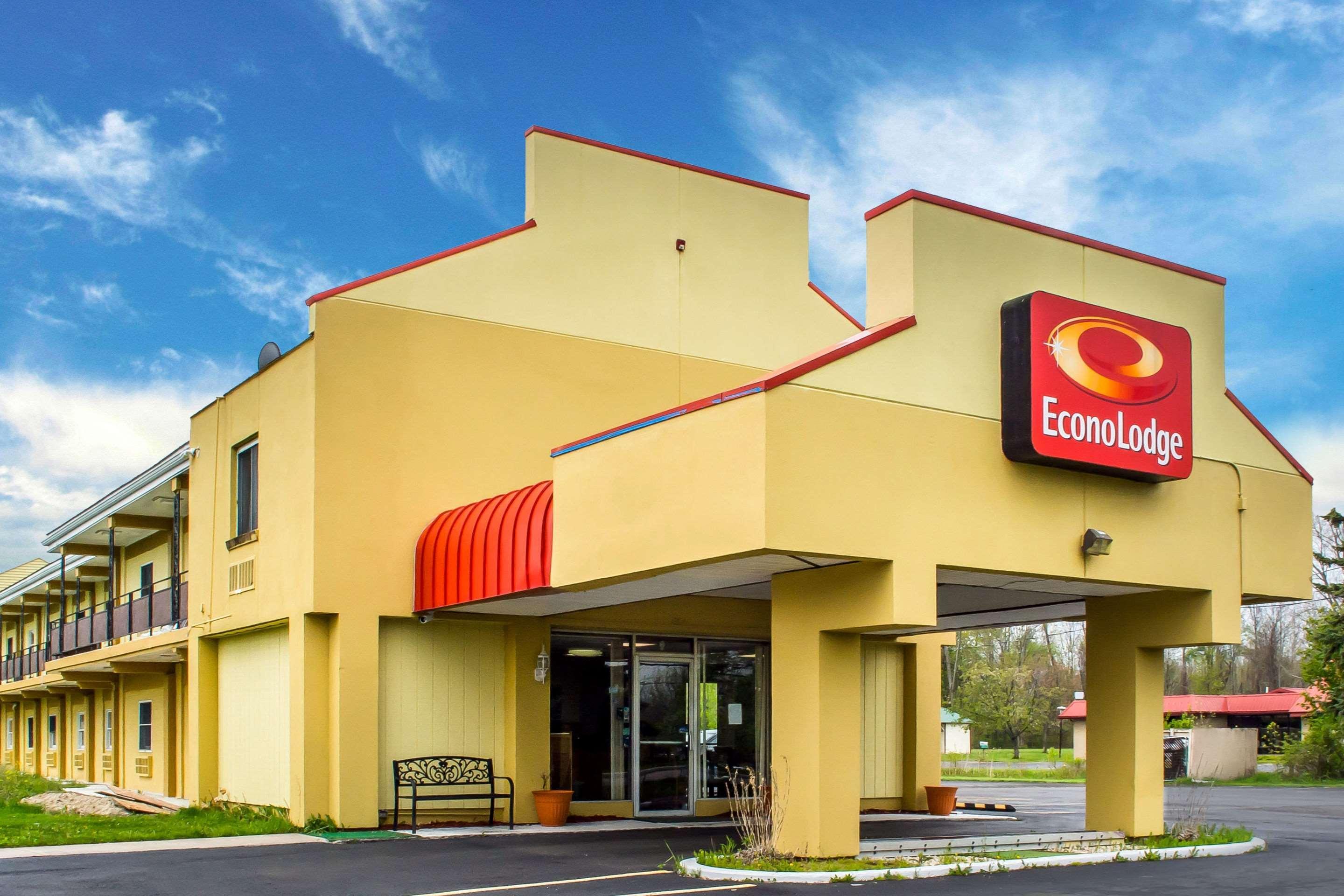 Econo Lodge Brockport Extérieur photo